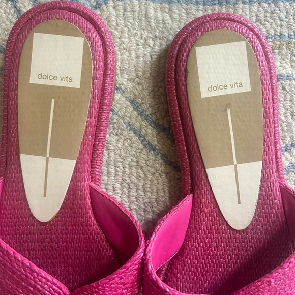 Dolce Vita Pink Women's Sandals size 8! - Picture 3 of 3